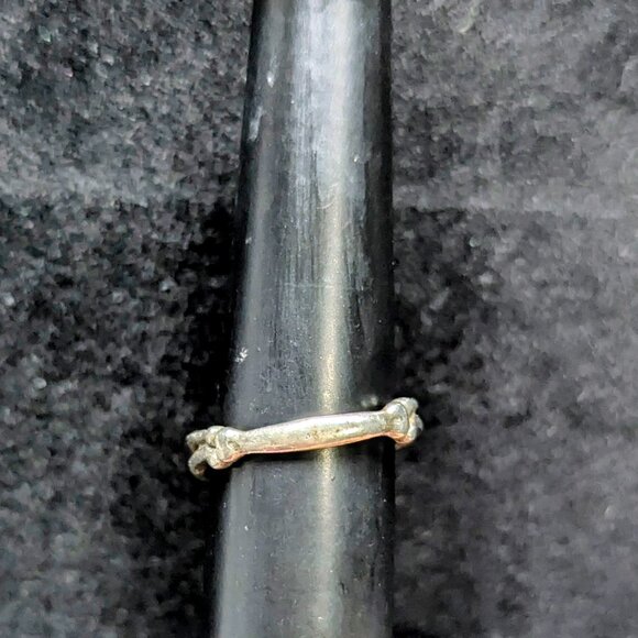 Ring - Picture 4 of 4